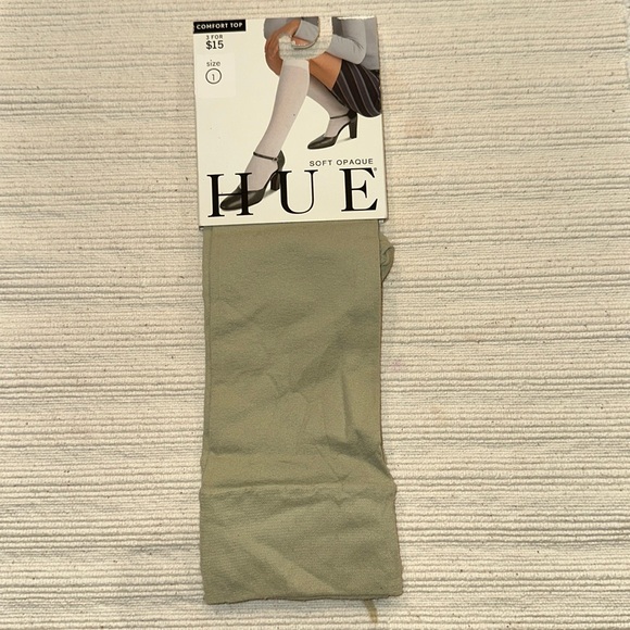 HUE Accessories - New in the packaging soft opaque knee-hi socks hosiery size 1 Ht 4’11”-6’0”